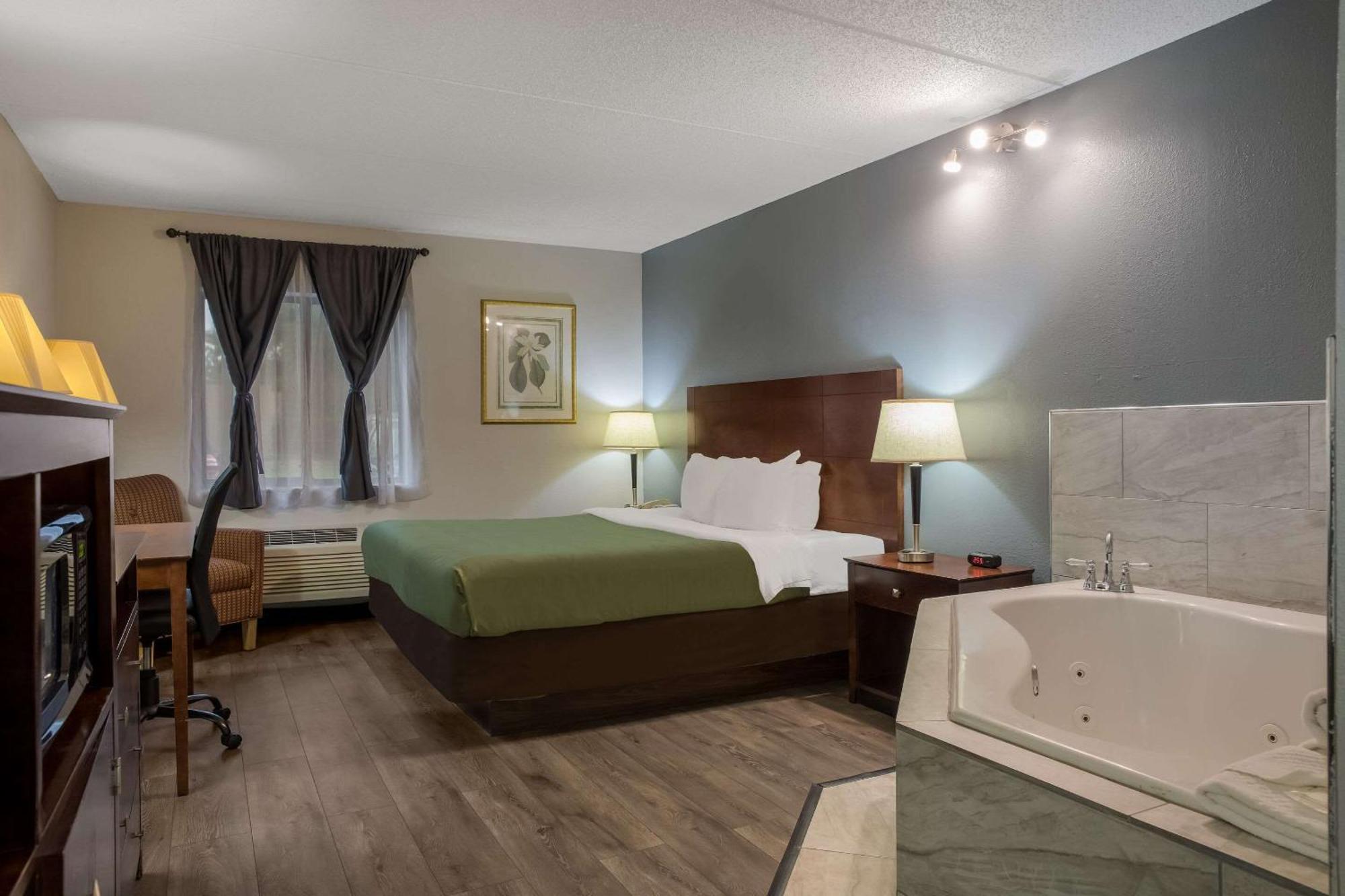 Quality Inn Toledo Exterior foto