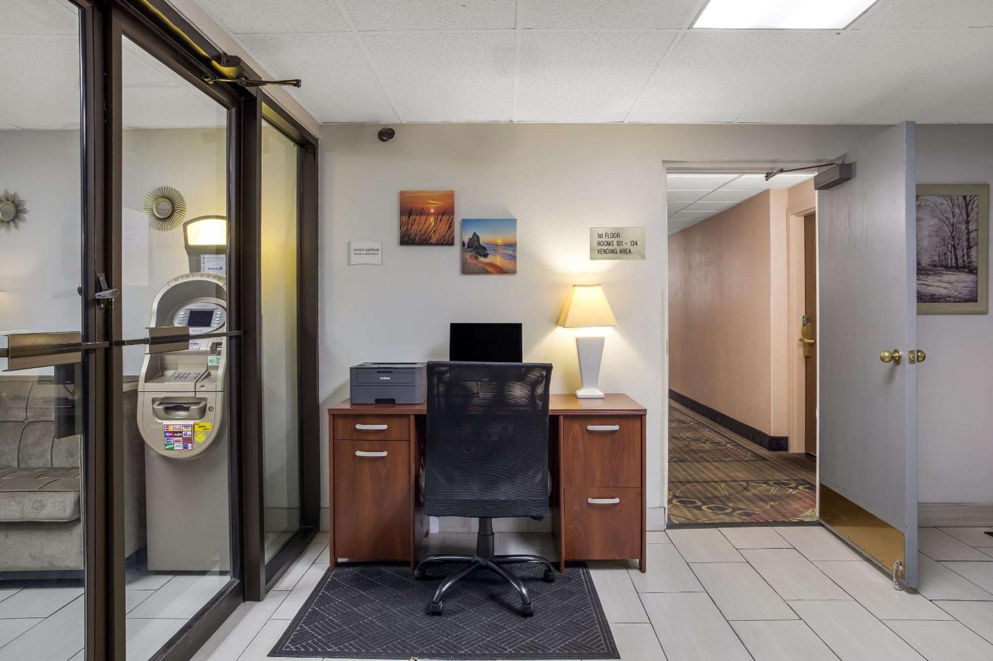 Quality Inn Toledo Exterior foto